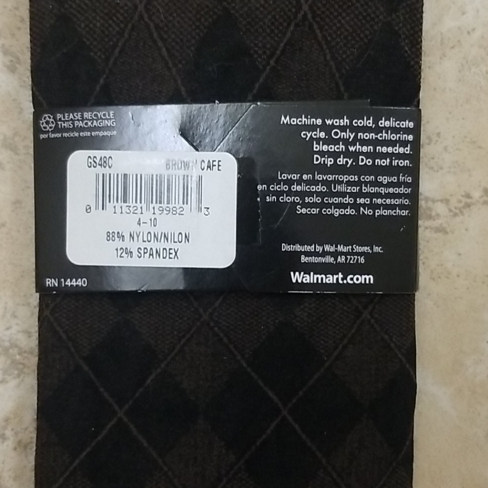 Brown argyle socks FREE WITH PURCHASE - Picture 2 of 2